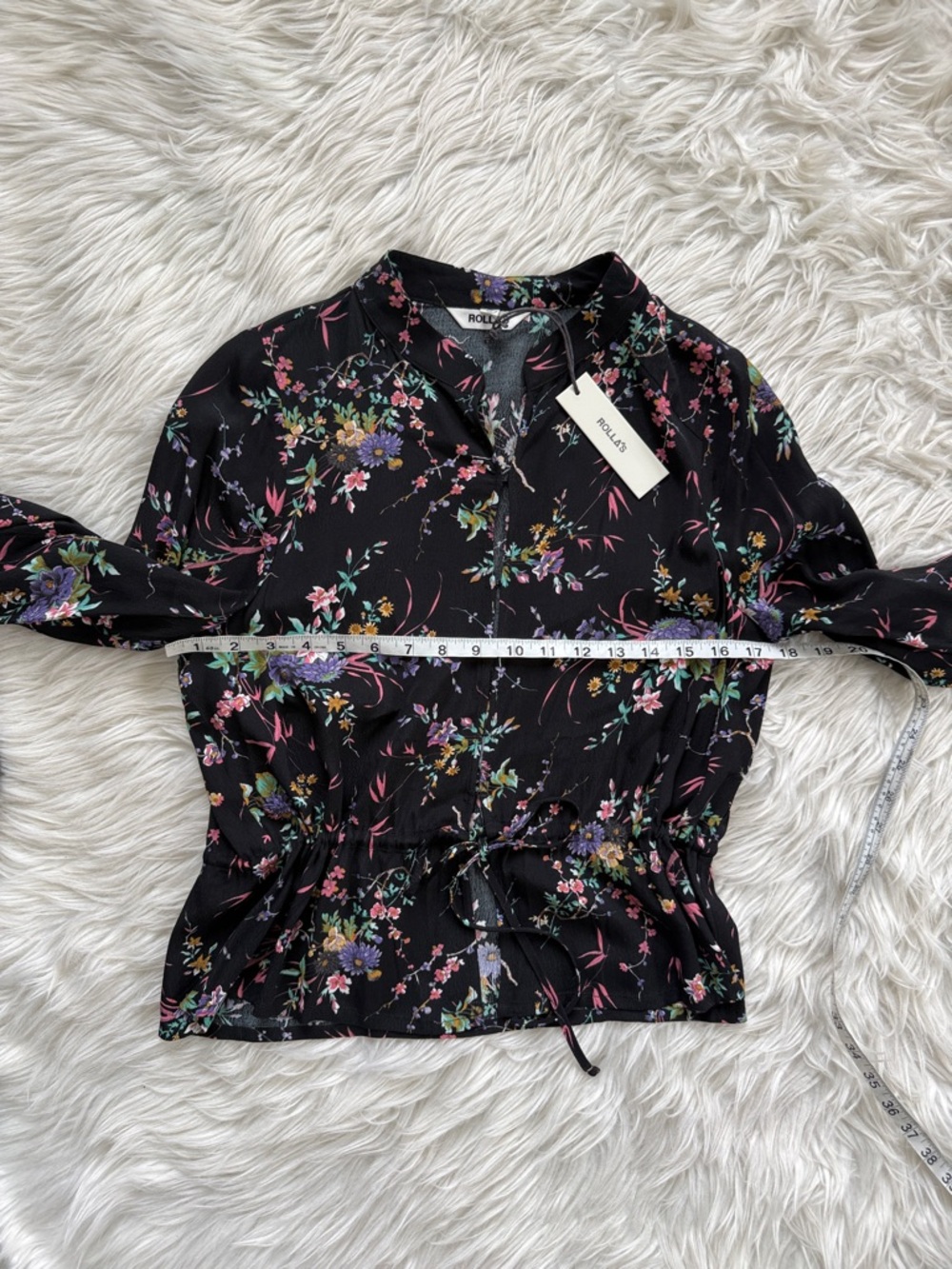 NWT!! ROLLA'S Ella Meadows Black Floral Long Sleeve Blouse Size M - Picture 11 of 12